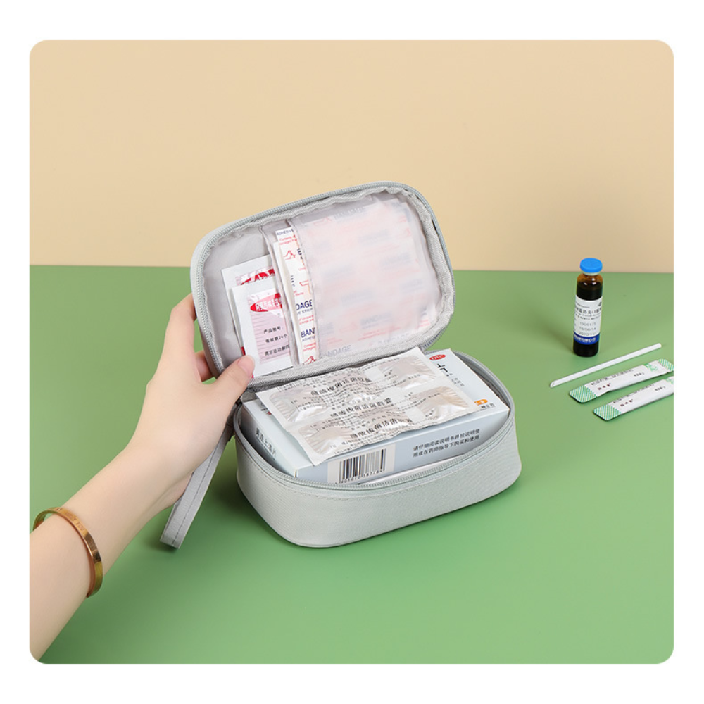 Multifunctional Pink/blue/Grey - First Aid Bag Kit 评论和价格
